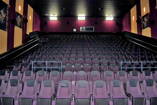 Theater Seating for Large Venues