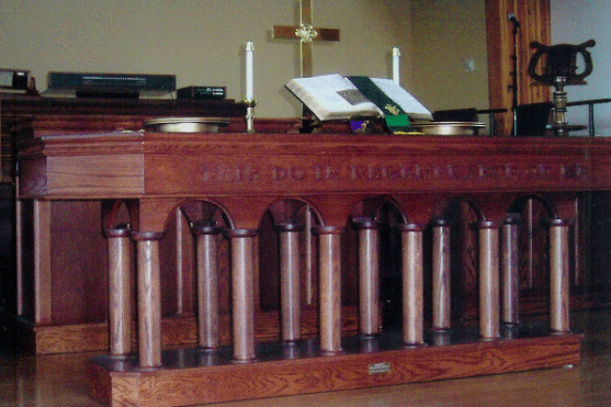 Communion table for catholic church furniture